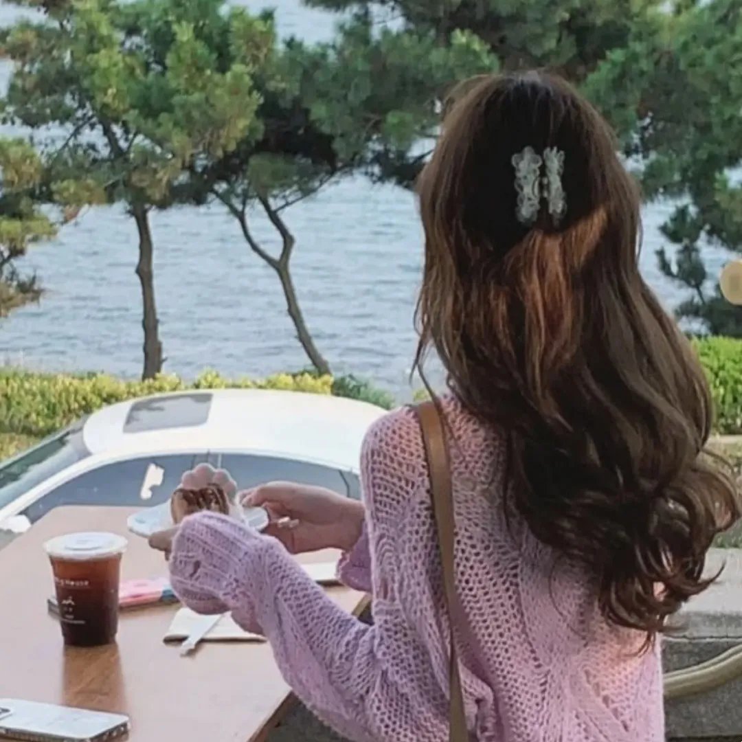 分手后，真千金她不伺候了